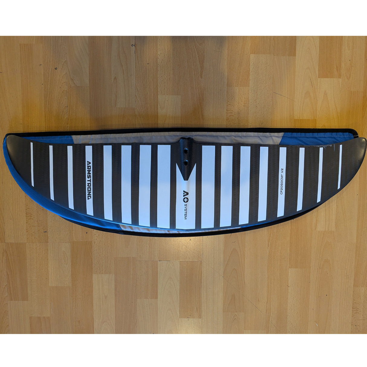 DEMO / USED Armstrong V2 CF 2050 Front Foil Wing