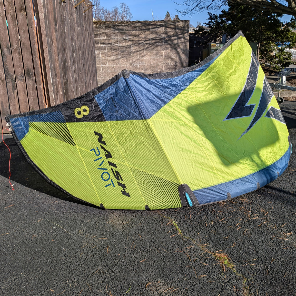 DEMO / USED Naish 2025 Pivot 8m Kite