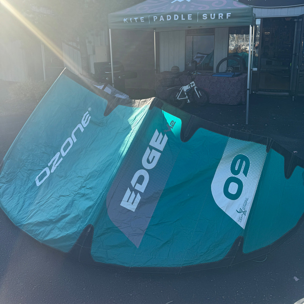 DEMO/USED Ozone V12 Edge 9m Kite