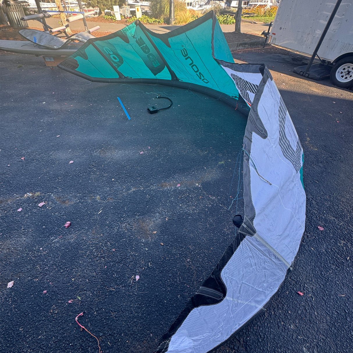 DEMO/USED Ozone V12 Edge 9m Kite