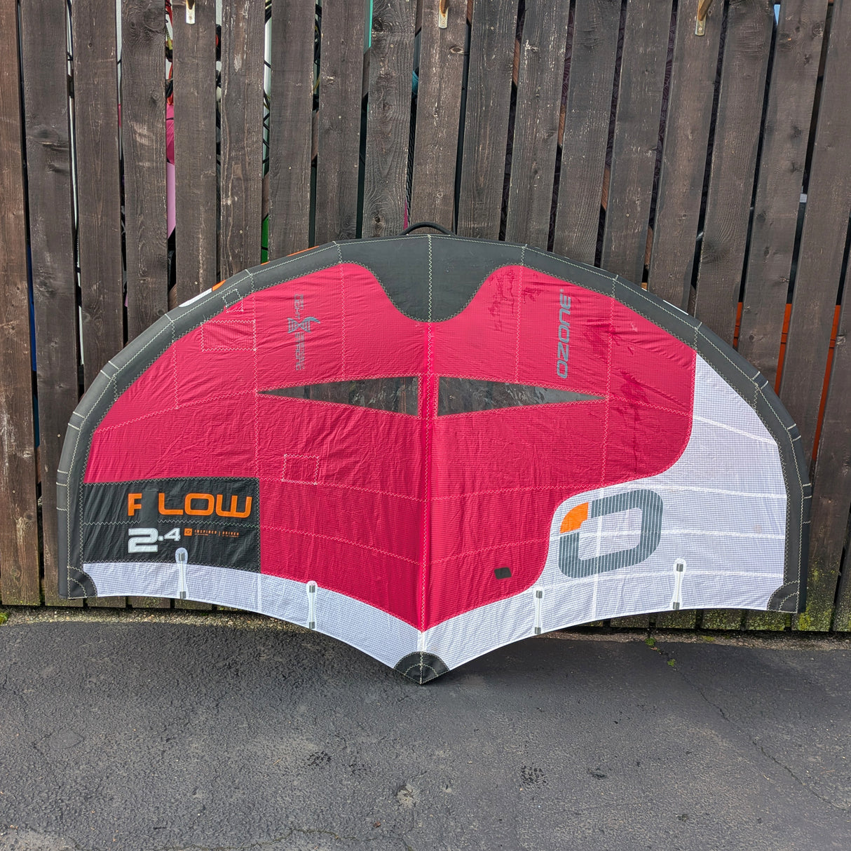DEMO / USED Ozone Flow 2.4m Wing