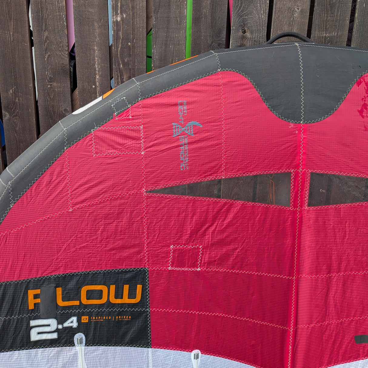 DEMO / USED Ozone Flow 2.4m Wing