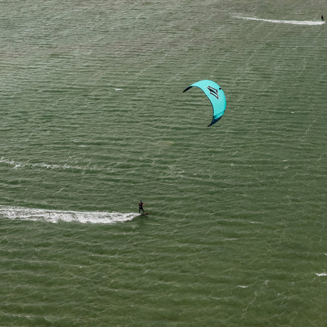 Naish 2026 Pivot Kite