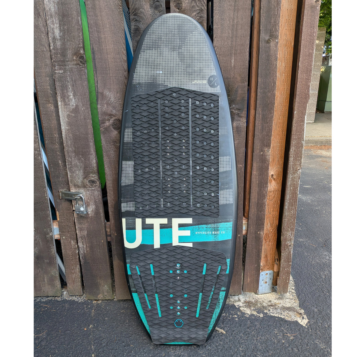 DEMO / USED Hyperlite UTE Wakefoil Board