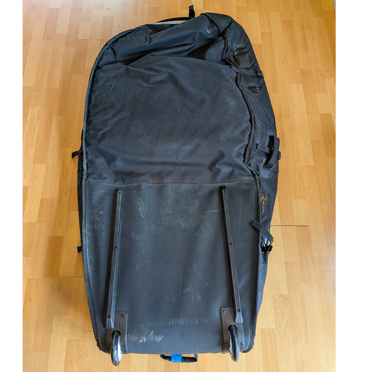 DEMO / USED Mystic Star Wingfoil Board Bag Wheeled