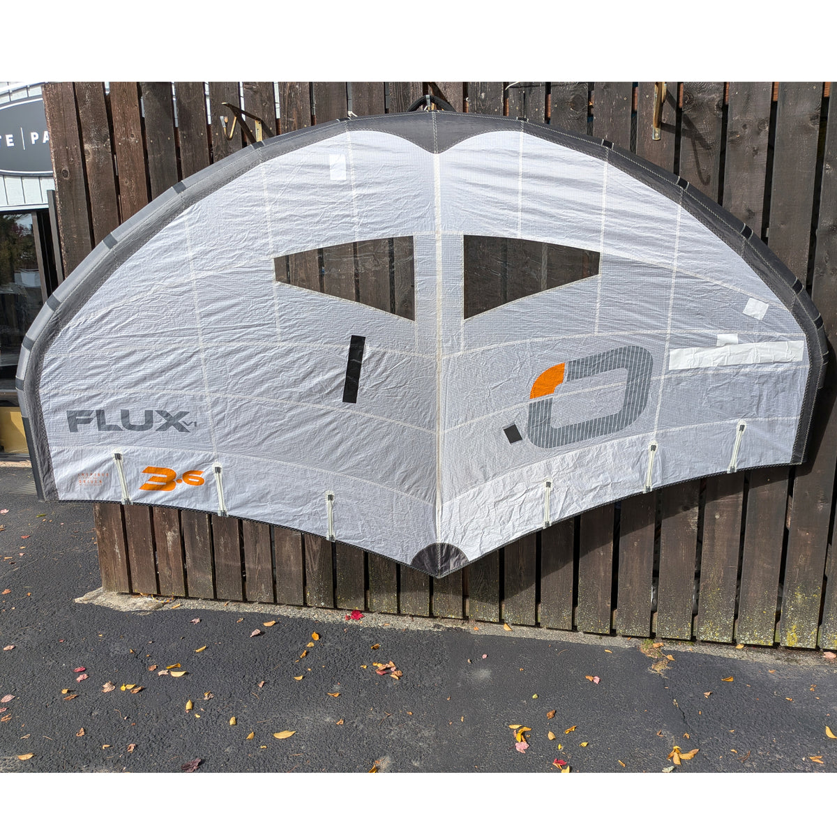 DEMO / USED Ozone V1 Flux 3.6m Wing