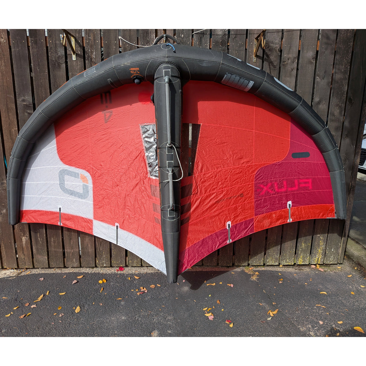 DEMO / USED Ozone V2 Flux 4.3m Wing