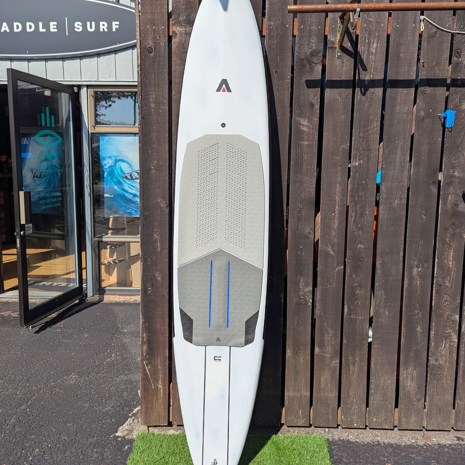 DEMO/USED Armstrong Downwind MK III 135L Foil Board