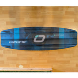 DEMO/USED Ozone Torque V4 140 Kiteboard with bindings