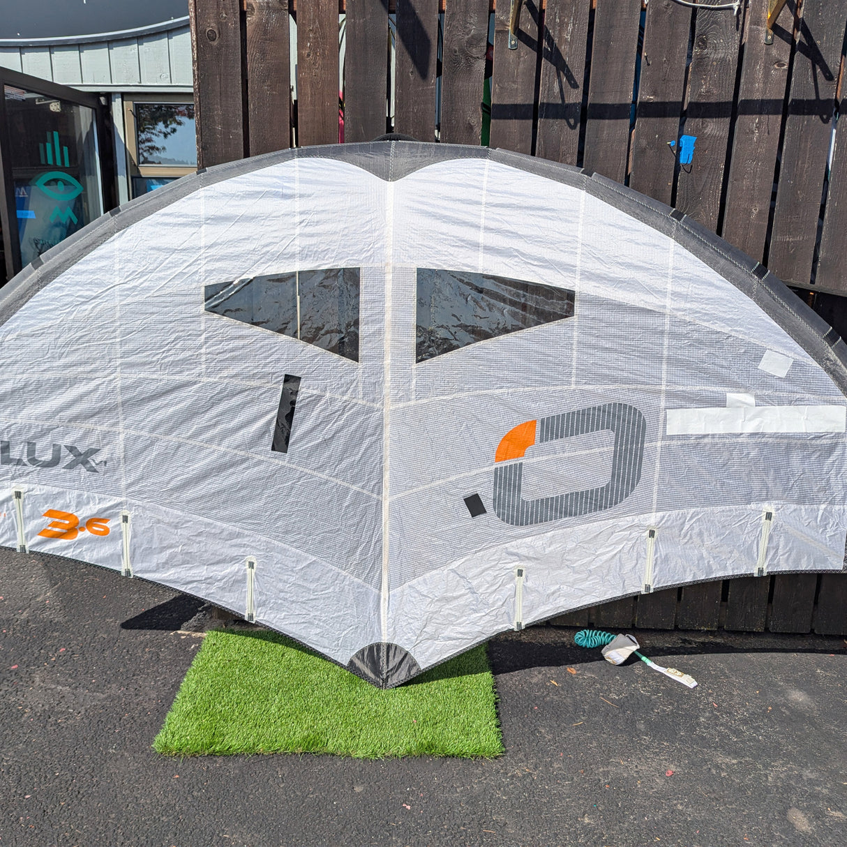 DEMO/USED Ozone V1 Flux 3.6m Wing